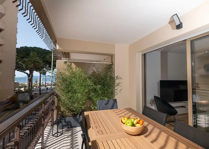 Somptueux 20m Plages Avec Vue * Antibes